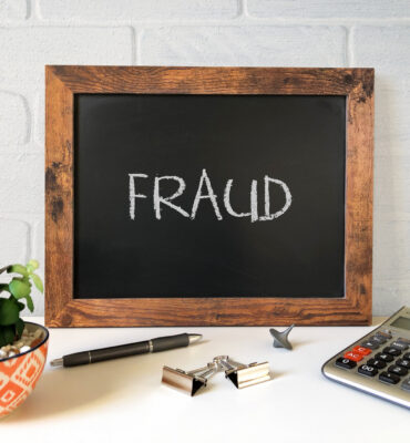 Insurance_How-To-Avoid-Auto-Insurance-Fraud